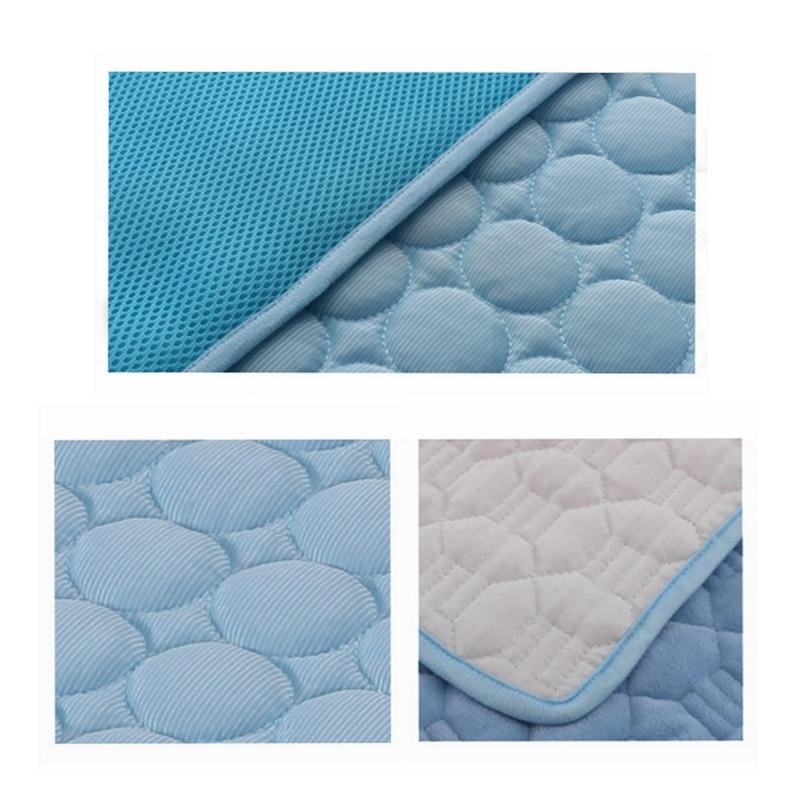 Chill Out™ Ice Silk Cooling Pad – photo 4