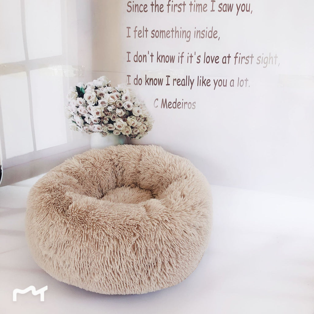 Donut Dream™ Plush Donut Pet Bed – photo 11