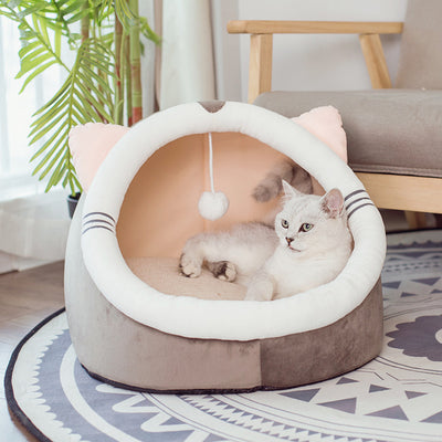 Cozy Cabin™ Velvet Winter Cat House – photo 1
