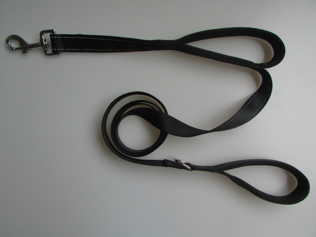 Crosswalk™ Double-Handle Traffic Leash – Obsidian