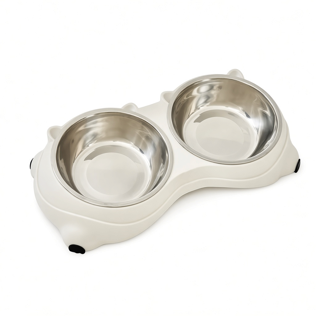 Double Yum™ double cat bowl set in Pearl on white
